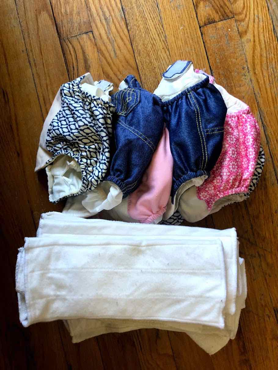 Newborn Cloth Diapering | A Tiny Trip