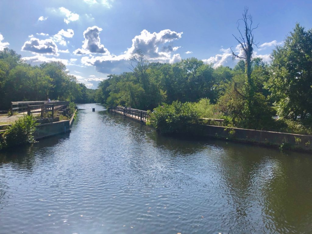 Delaware and Raritan Canal State Park walkways