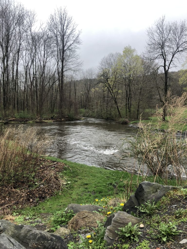 Kakiat River at entrance