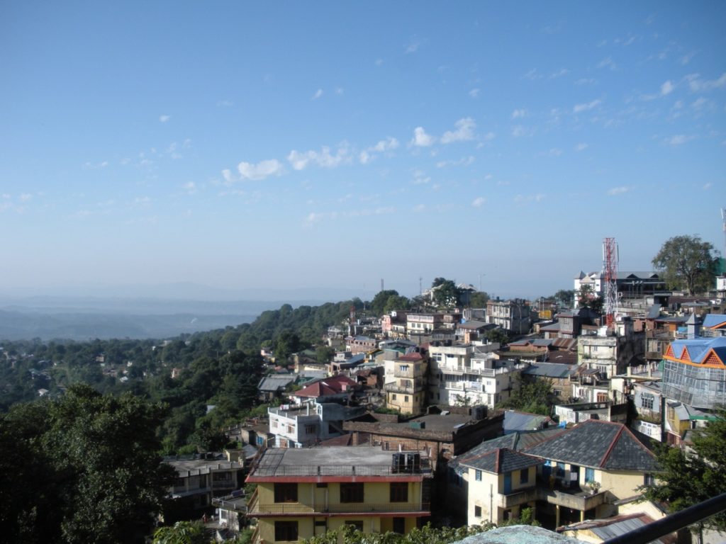 mcleod ganj to bhagsu nag view