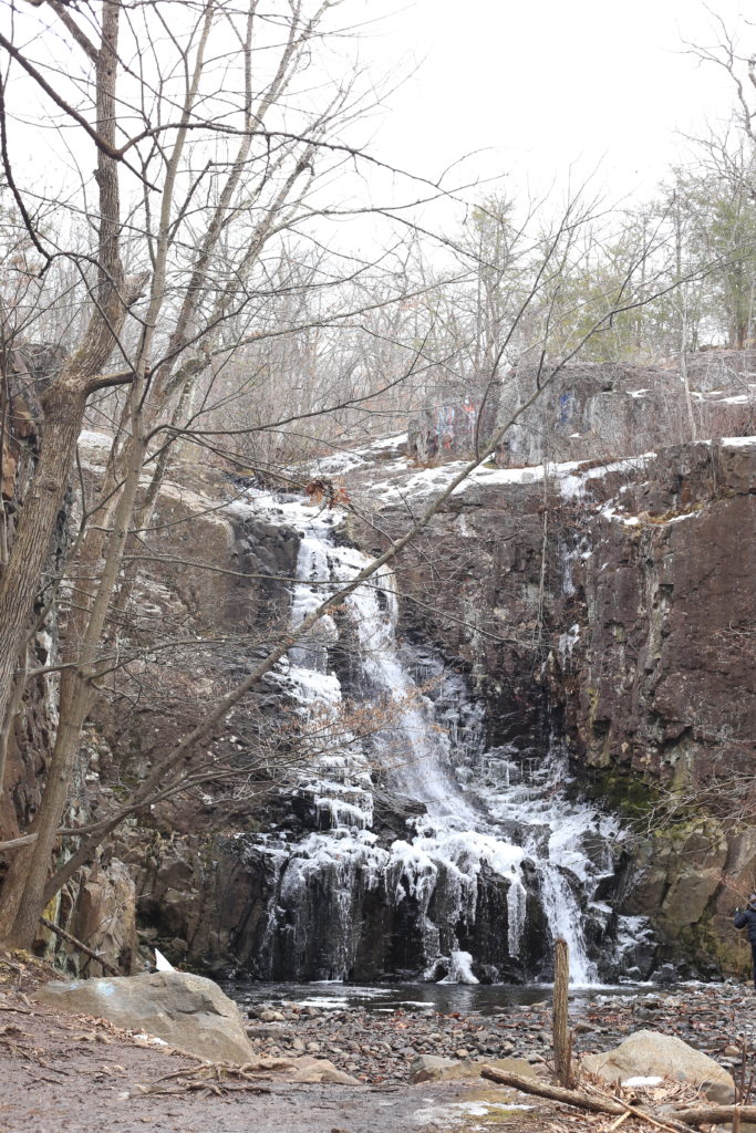 hemlock falls in the winter